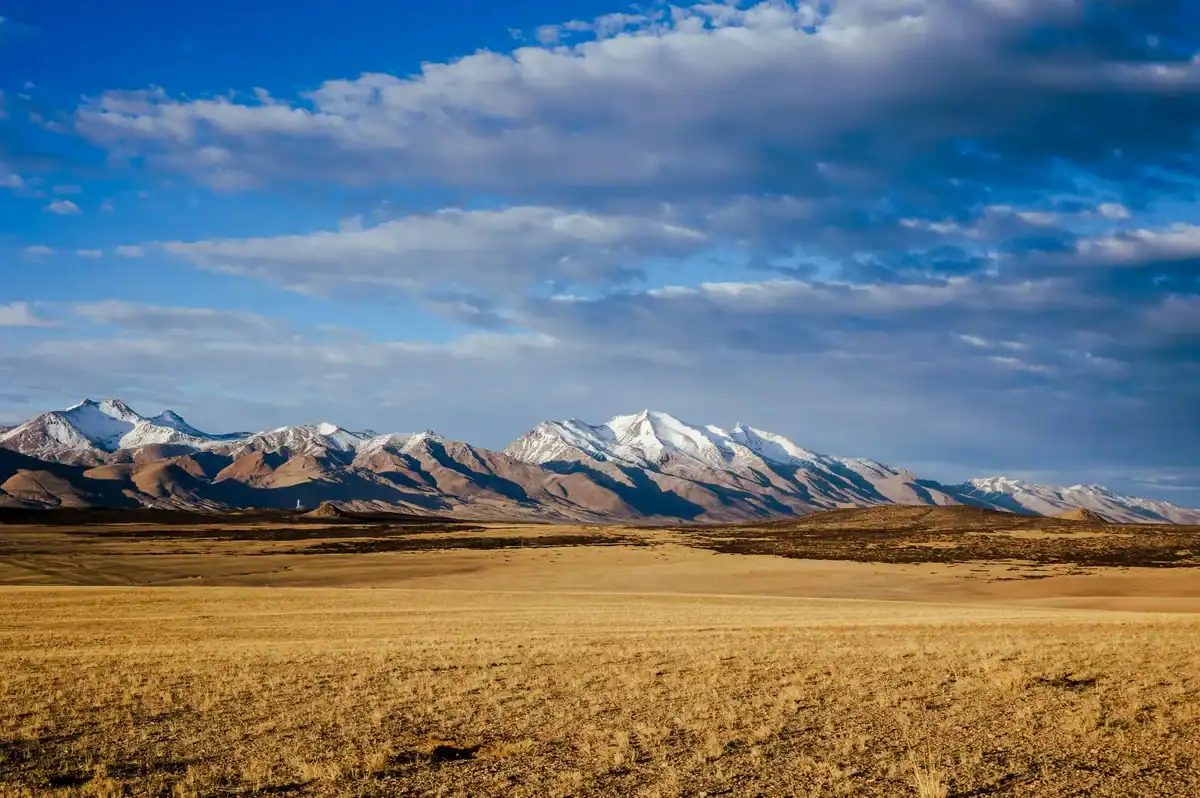 Nyainqêntanglha Mountains