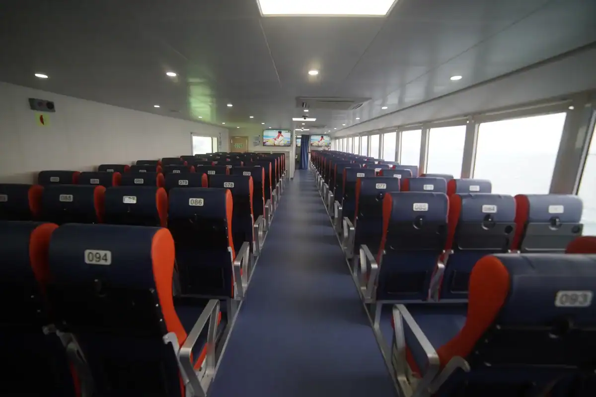 FastCat Premium Class Seat