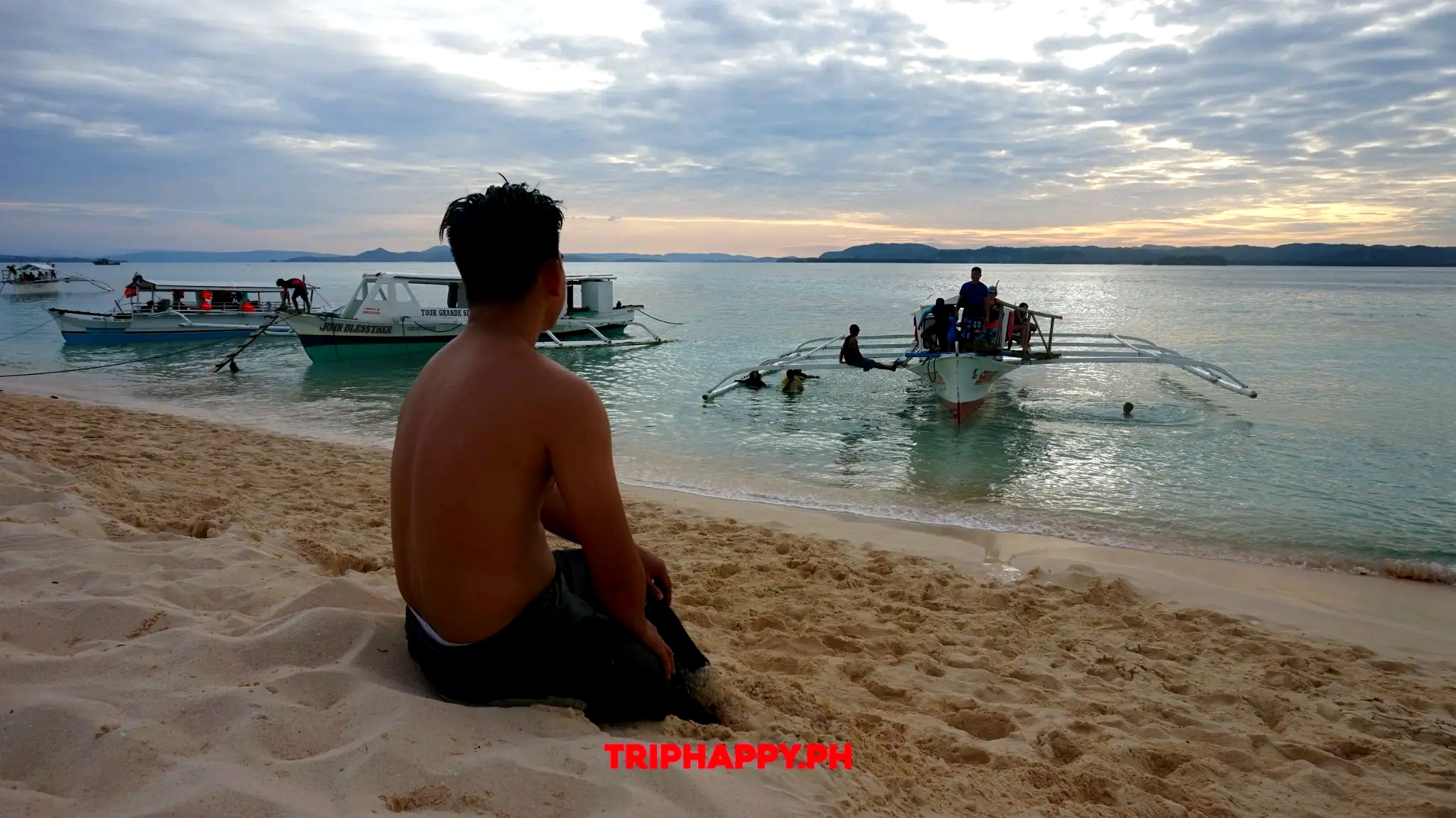 Enjoy a relaxing moment by the beach with the beautiful Siargao waters.